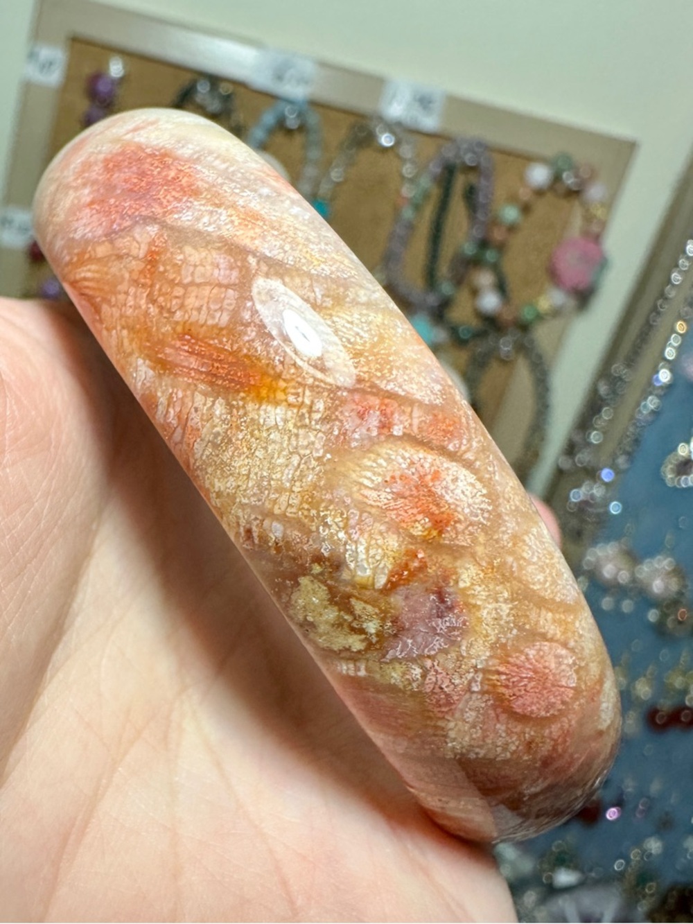 Size 60.3 Coral Jade Floral Bangle